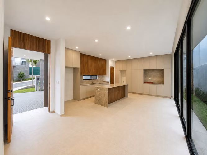 VENTA DE CASA NUEVA DE UN PISO EN CONDOMINIO, POZOS DE SANTA ANA