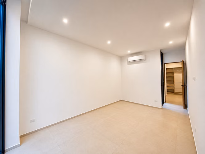 VENTA DE CASA NUEVA DE UN PISO EN CONDOMINIO, POZOS DE SANTA ANA