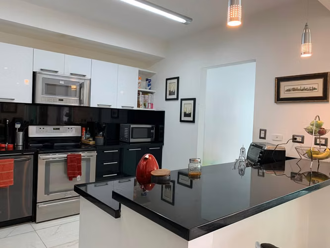 Se Alquila Exclusiva Casa Contemporánea en Condominio – Río Oro, Santa Ana - Imagen 11