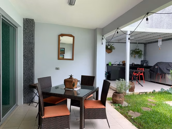 Se Alquila Exclusiva Casa Contemporánea en Condominio – Río Oro, Santa Ana - Imagen 17