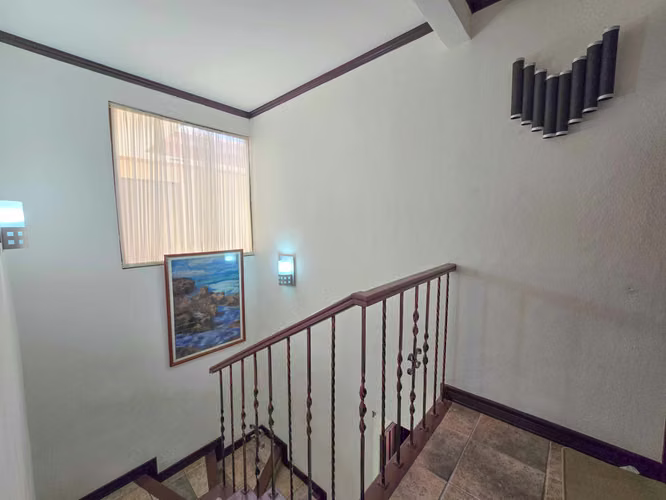 CONDOMINIO DE 3 HABIT. EN GUACHIPELIN ESCAZU