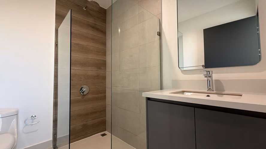 Alquiler de apartamento en Guachipelín norte de Escazú - Imagen 8