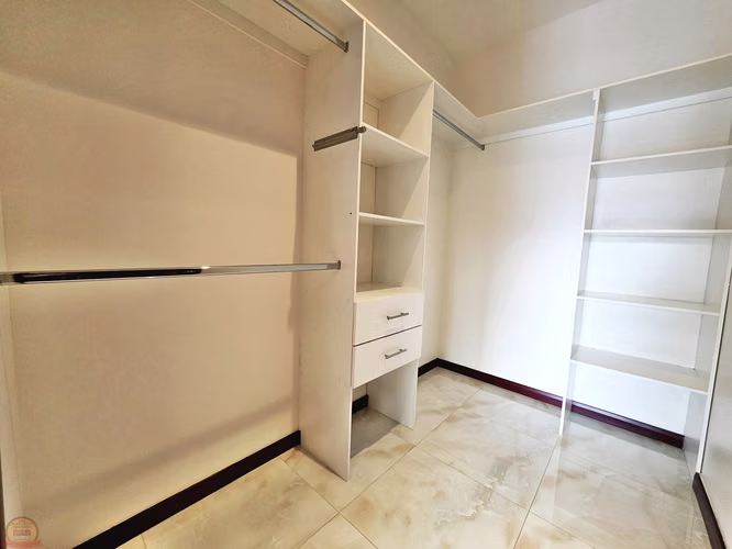 Penthouse Amueblado 3 Hab en Escazú | Cerca de Multiplaza | $2.500