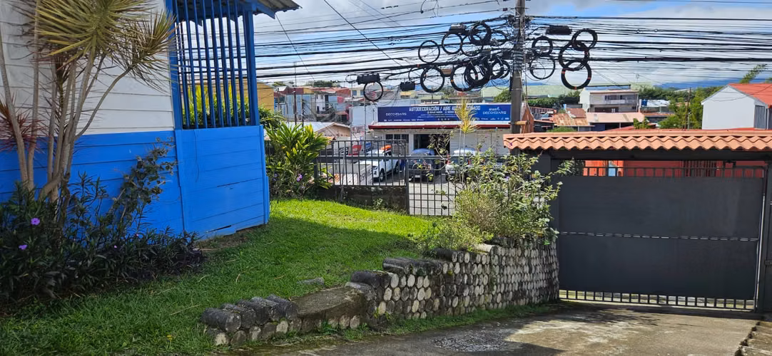 Propiedad comercial en venta sobre carretera nacional – Alto de Guadalupe