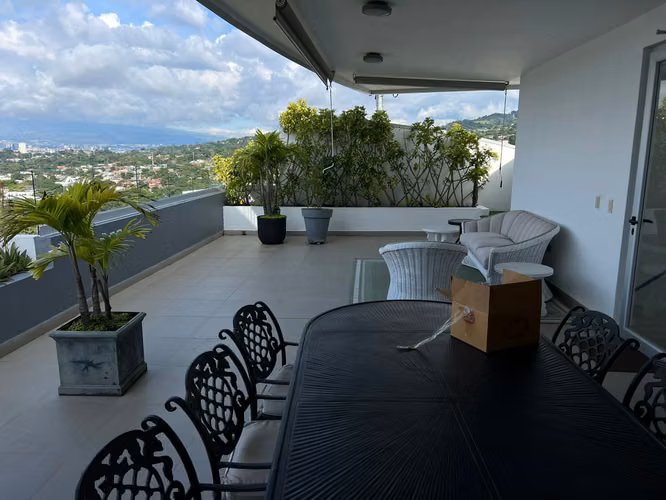 Penthouse en Venta – Bosque de Escazú