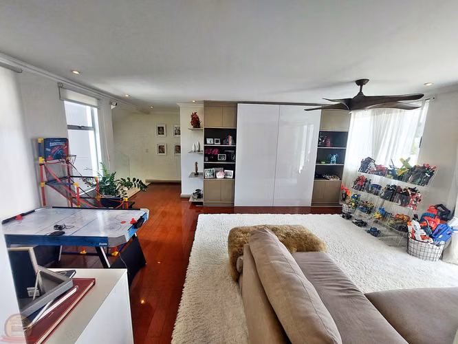 Casa Moderna de Lujo con Piscina Privada | 4-Habs | Condominio Nuvo Santa Ana | $650,000 - Imagen 11