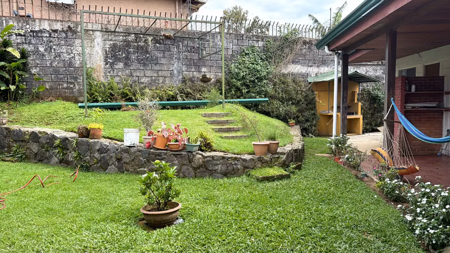 San Ramón de tres ríos Alquiler Casa