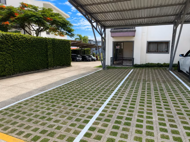 Apartamento en alquiler en Vistas del Cariari, Heredia - Imagen 9