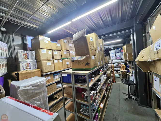 Venta Ofi-Bodega Showroom 255m² Alajuela | Rentando | $375,000