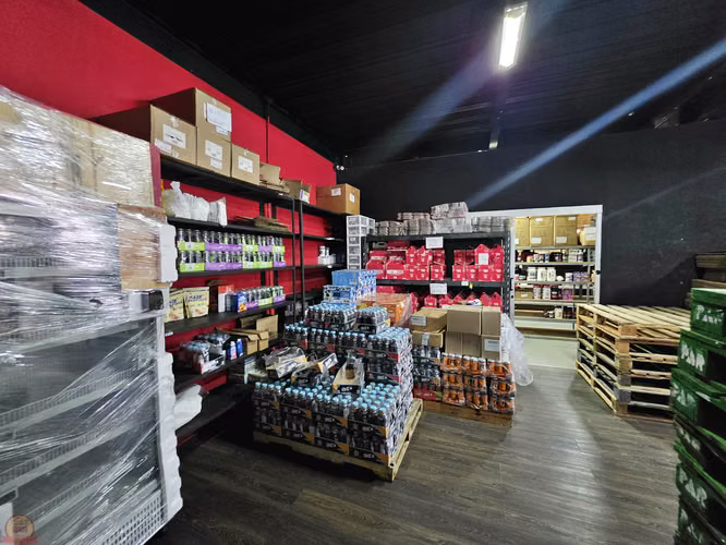 Venta Ofi-Bodega Showroom 255m² Alajuela | Rentando | $375,000