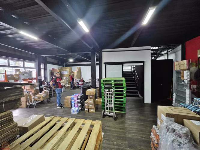 Venta Ofi-Bodega Showroom 255m² Alajuela | Rentando | $375,000