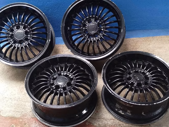 Aros 15x6.5 y otros repuestos