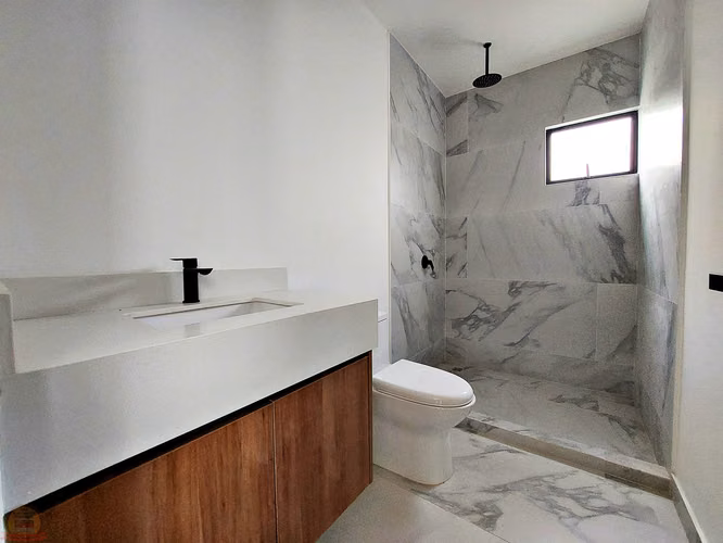 Casa Moderna 4 Hab + Oficina | Guachipelín | Estrene por $390,000 - Imagen 12