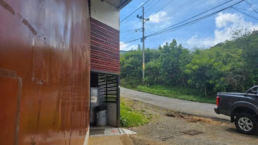 Venta de Bodega y Local Comercial en San Ramón, Alajuela