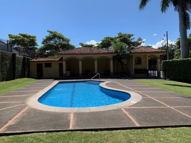 Alquiler de Casa en Heredia Cariari Belén | 1 Planta | Condominio con Amenidades Resort