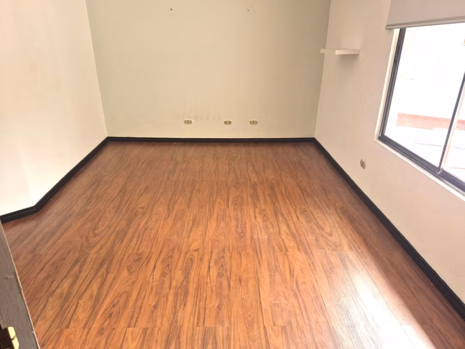 VENTA CASA $ 295.000 ESCAZU