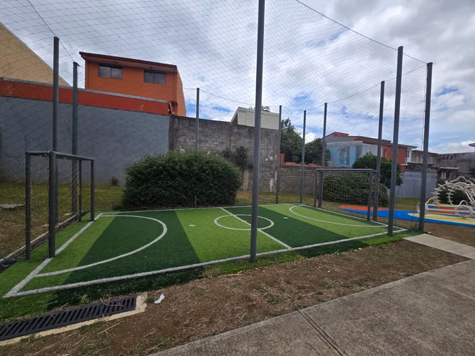 VENTA DE CASA EN RESIDENCIAL PORTAL DEL VALLE, SAN FRANCISCO, HEREDIA - Imagen 19