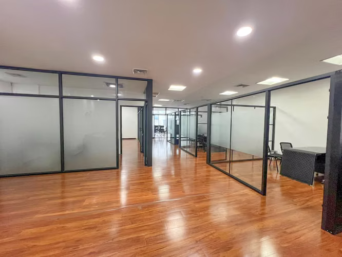 Oficina Corporativa de 180 m2 en Alquiler en San Rafael de Escazú