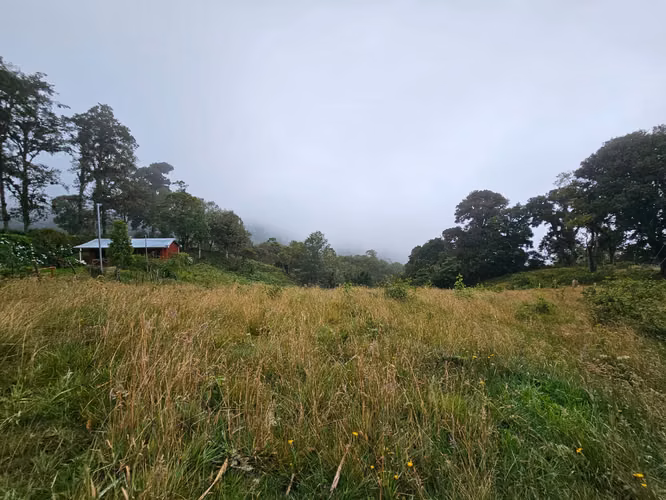 Venta de Terreno en Cañón del Guarco | 1.200 m² | Clima Fresco y Excelente Ubicación
