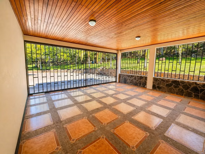 Quinta en Alquiler en Ciruelas de Alajuela | 2.5 Hectáreas de Privacidad, Naturaleza y Exclusividad - Imagen 8