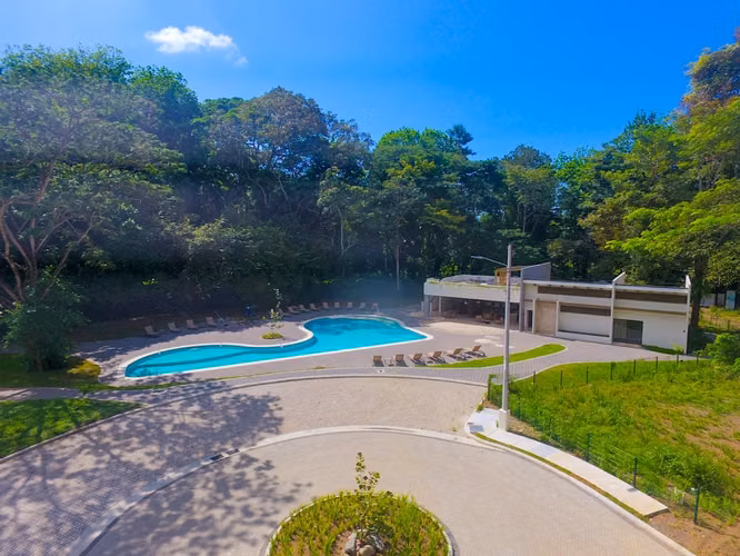 LOTE EN VENTA CONDOMINIO CASA PRAIA, JACÓ PUNTARENAS