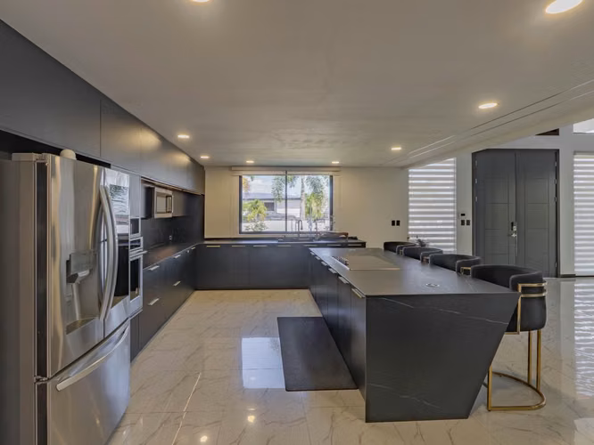 VENTA DE CASA EN RESIDENCIAL DE FINCAS VILLAS DEL ARROYO EN LA GUACIMA - Imagen 12