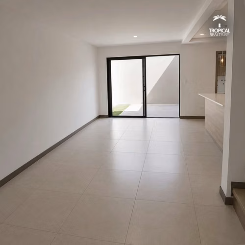Moderna Casa Tipo Townhouse en Venta en Escazú | Condominio con Amenidades | US$200,000