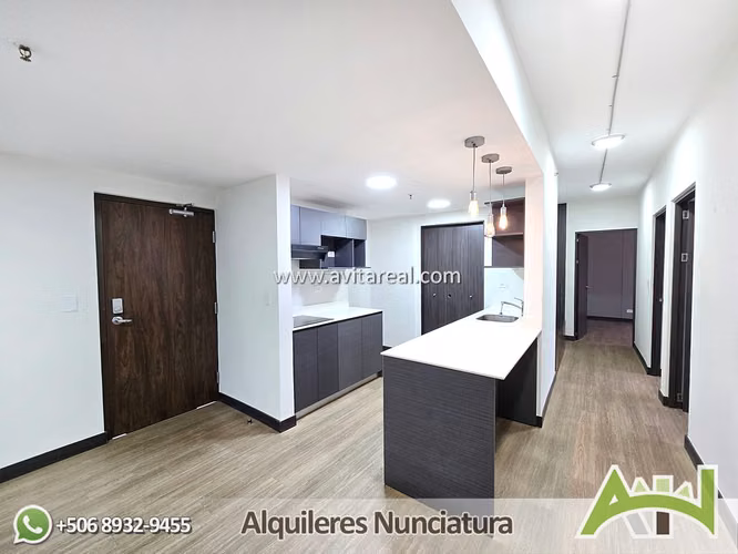 Unfurnished 3-bedroom apartment in Nunciatura
