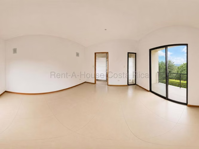 EN VENTA ESPECTACULAR CASA EN ESCAZU  MP 27-141