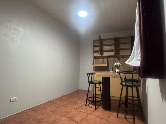 SE ALQUILAN APARTAMENTOS