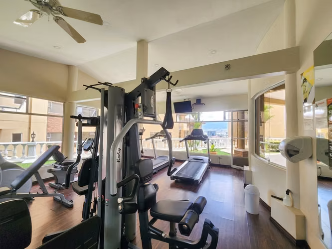  REMATE BANCARIO | Apartamento de 224 m² con Vista al Valle | Amenidades de Lujo - $395.000
