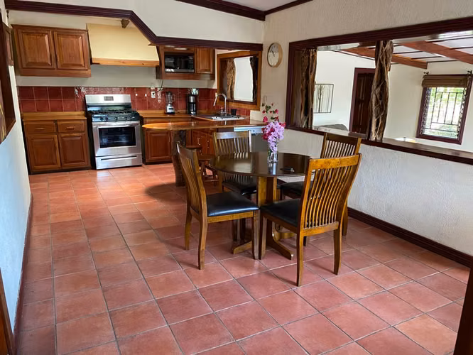 CASA AMUEBLADA EN ALQUILER | PIEDADES DE SANTA ANA - Imagen 8