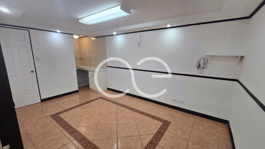 AE ARQUITECTURA | ALQUILER APARTAMENTO / OFICINA FRESES AE 1223