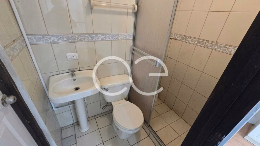 AE ARQUITECTURA | ALQUILER APARTAMENTO / OFICINA FRESES AE 1223