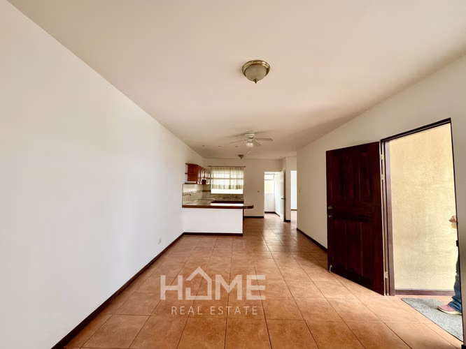 Alquiler de Apartamento en Guachipelin de Escazú dentro de Residencial 4200000