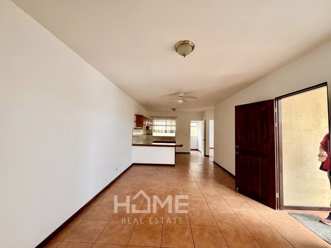 Alquiler de Apartamento en Guachipelin de Escazú dentro de Residencial 4200000