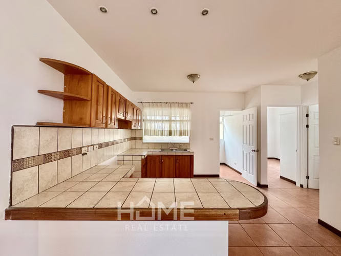 Alquiler de Apartamento en Guachipelin de Escazú dentro de Residencial 4200000