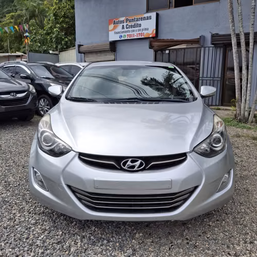 A CREDITO HYUNDAI AVANTE	2011