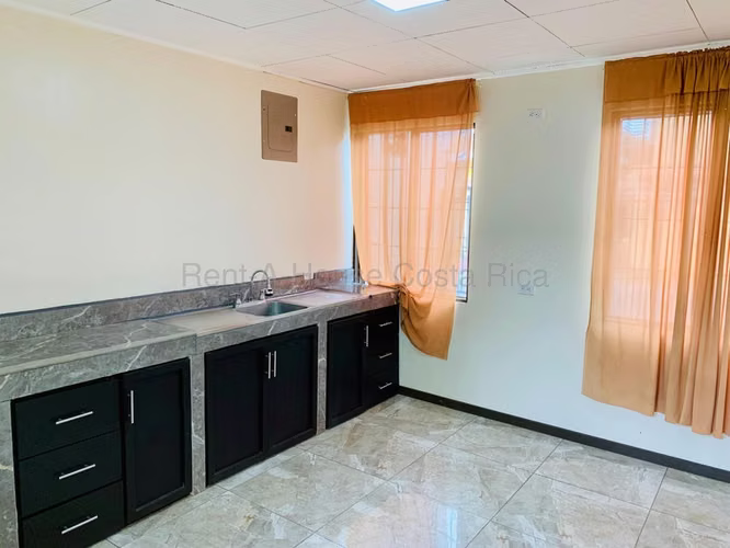 Venta de Propiedad en Occidental-Cartago. USO SUELO MIXTO