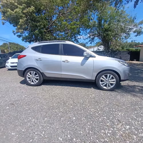 HYUNDAI TUCSON 2013 A CREDITO - Imagen 2