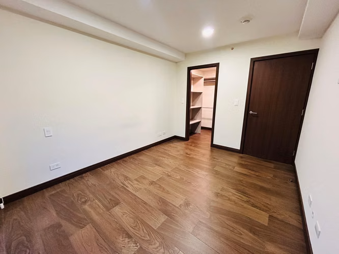 VENTA APARTAMENTO EN TORRES DE HEREDIA