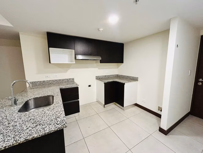 VENTA APARTAMENTO EN TORRES DE HEREDIA