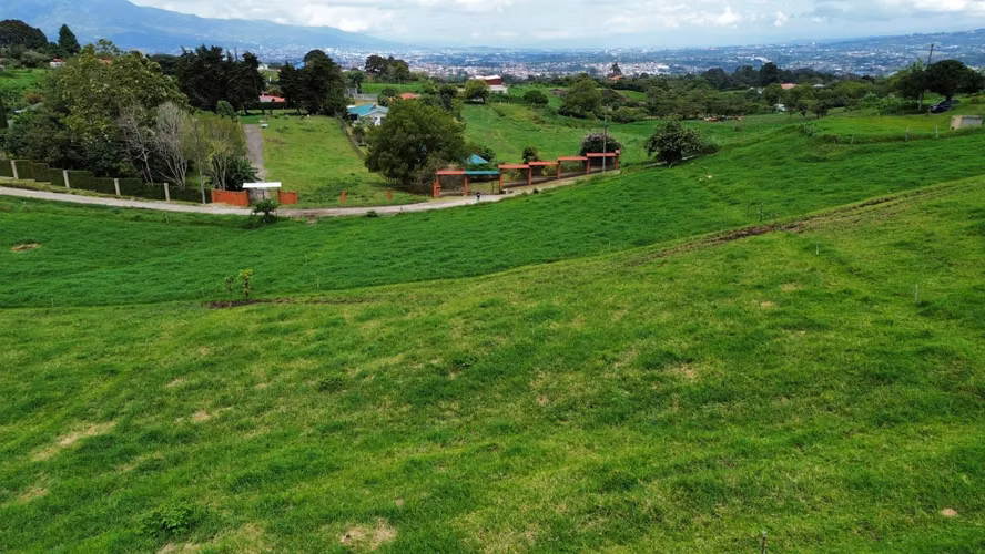 Venta. Lote con al GAM. Vasquez de Coronado, San José