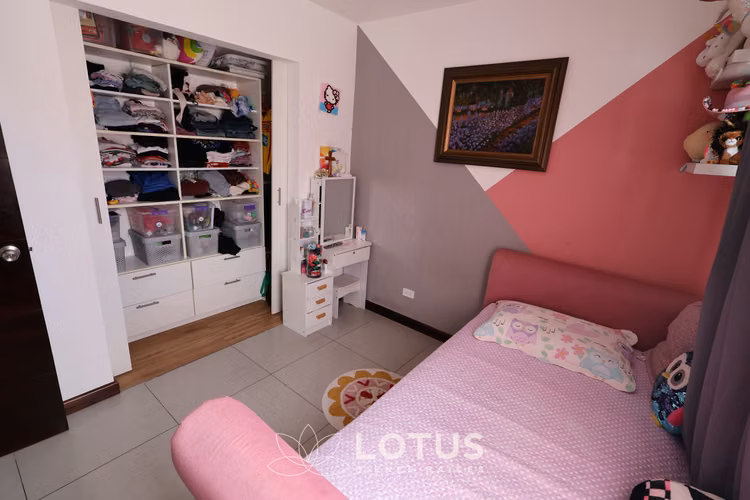 Casa Moderna en Condominio Terralta, Tres Ríos, Cód. AJ042