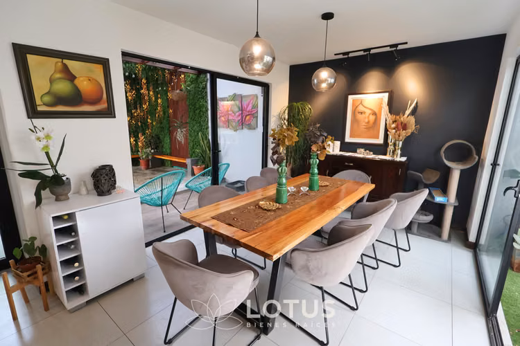 Casa Moderna en Condominio Terralta, Tres Ríos, Cód. AJ042