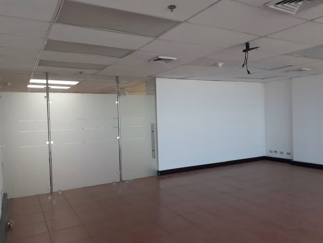 Oficina Paseo Colón  346 m²  – Piso 9