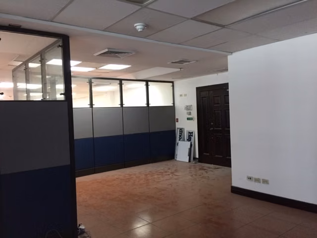 Oficina Paseo Colón  346 m²  – Piso 9
