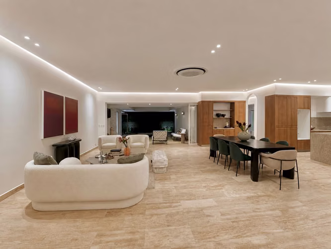 VENTA DE CASA EN BOSQUES DE LINDORA*