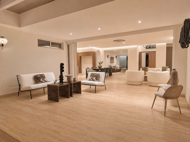VENTA DE CASA EN BOSQUES DE LINDORA*