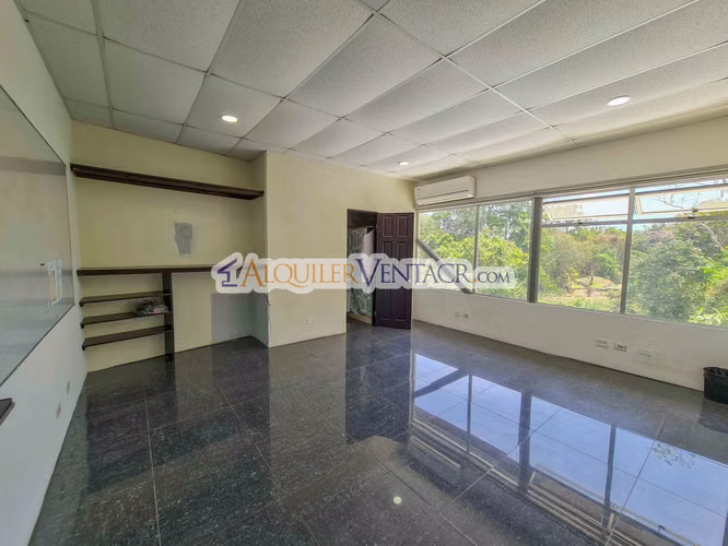 OFIBODEGA DE 625 M2 CON 1.132 M2 DE LOTE EN SAN ANTONIO ESCAZU - Imagen 14